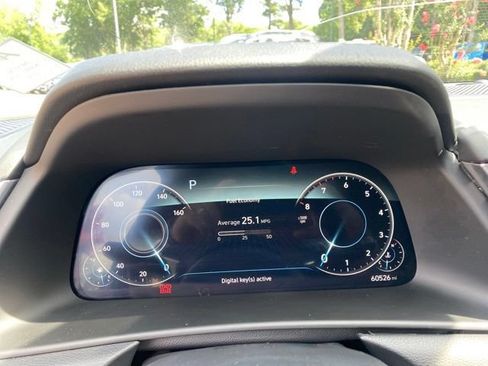 Used 2022 Hyundai Sonata Limited FWD image 12