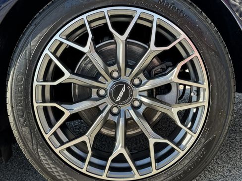 Used 2017 Mercedes-Benz E 300 image 15