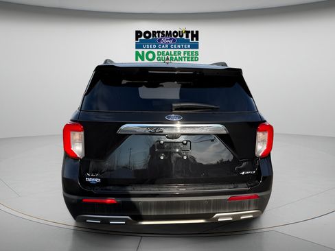 Used 2022 Ford Explorer XLT w/ Equipment Group 202A AWD/4WD image 28