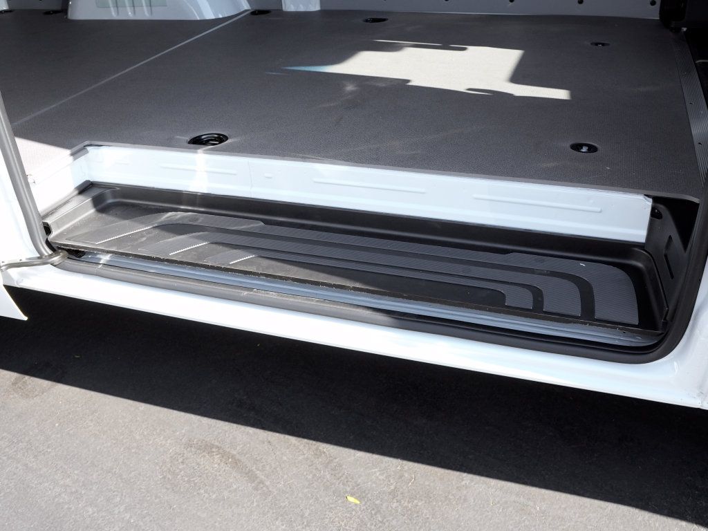 Used 2026 Mercedes-Benz Sprinter 2500 image 8