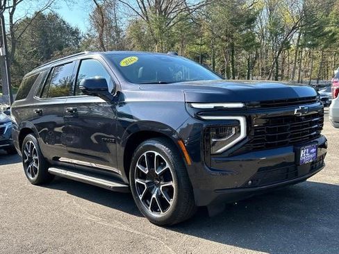 Certified 2025 Chevrolet Tahoe RST w/ Advanced Technology Package AWD/4WD image 1