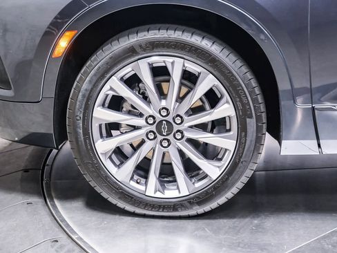 Used 2022 Chevrolet Blazer Premier w/ LPO, Sport Package image 10