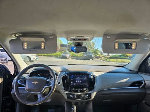 Used 2020 Chevrolet Traverse LT w/ LT Premium Package FWD image 20