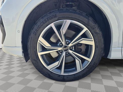 Used 2023 Audi Q4 e-tron Premium Plus AWD/4WD image 4