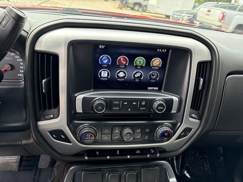 Used 2015 GMC Sierra 1500 SLT w/ SLT Crew Cab Value Package AWD/4WD image 19