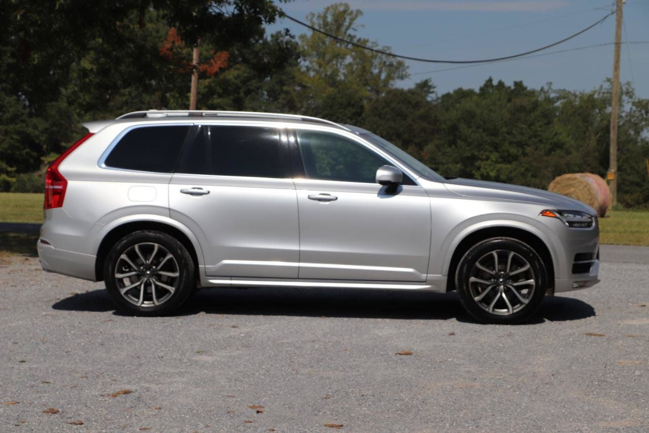 Used 2019 Volvo XC90 T6 Momentum AWD/4WD image 2