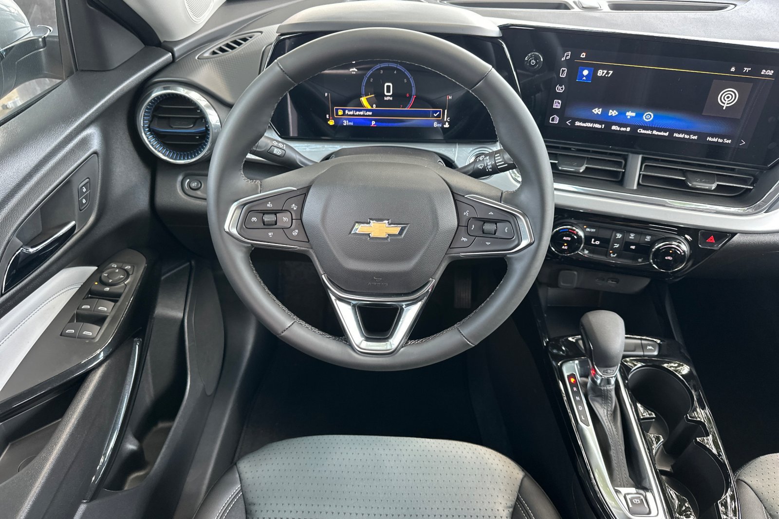 New 2026 Chevrolet Trax LT w/ Driver Confidence Package FWD image 13