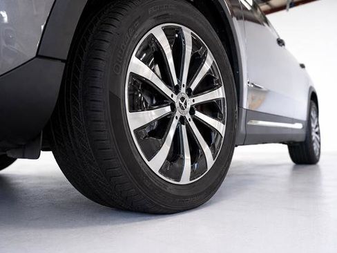 Used 2023 Mercedes-Benz GLA 250 4MATIC image 13