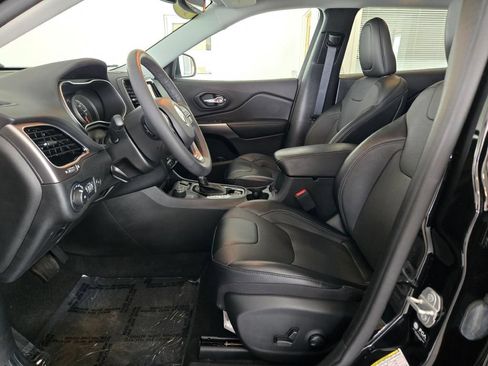 Used 2022 Jeep Cherokee Limited AWD/4WD image 22