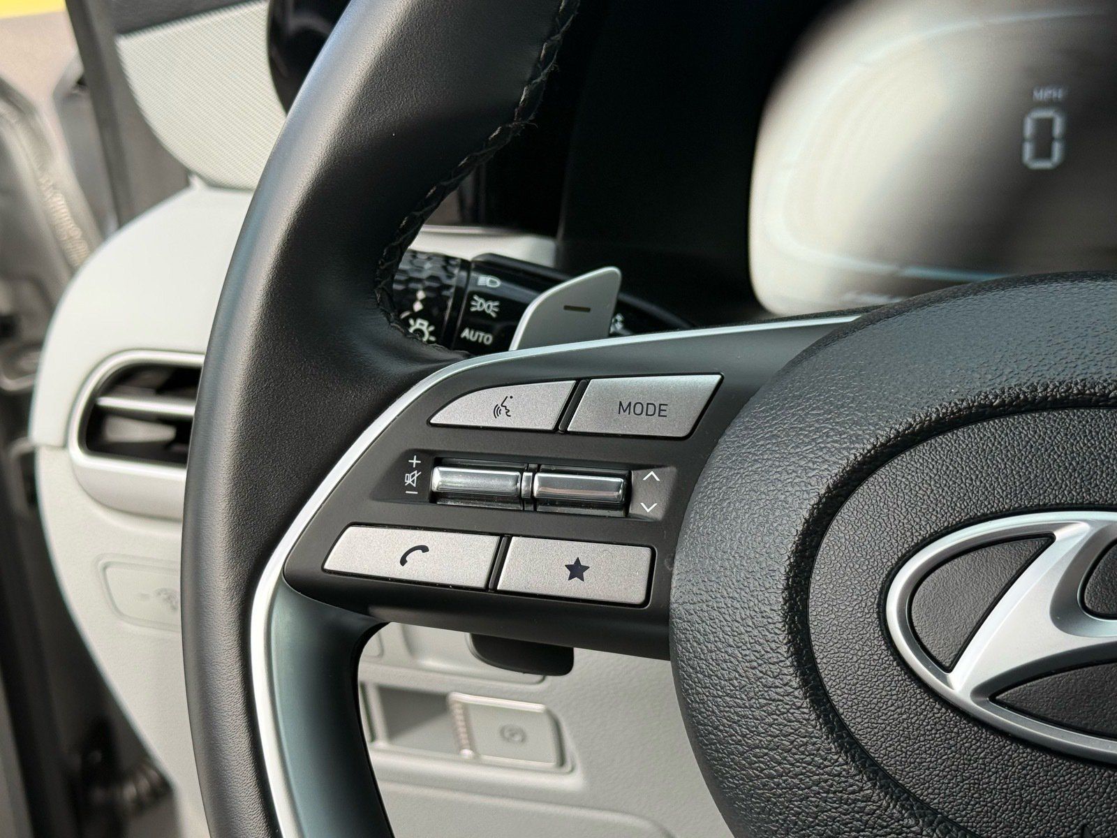 Used 2025 Hyundai Palisade SEL FWD image 17