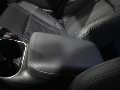 Used 2025 Subaru Outback Limited image 21