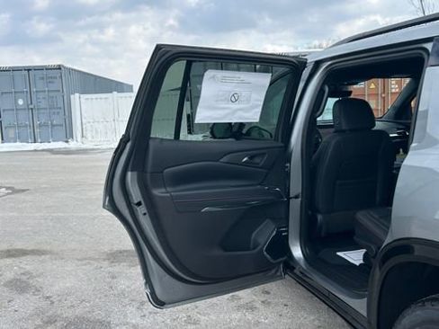 New 2026 Chevrolet Traverse RS image 29