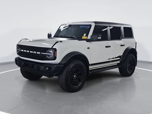 Used 2023 Ford Bronco Wildtrak AWD/4WD image 9