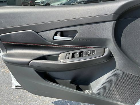 Used 2026 Nissan Sentra SR w/ Floor Mat Package FWD image 13