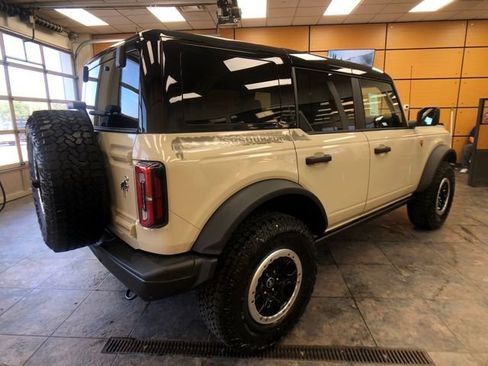 New 2025 Ford Bronco Badlands w/ Sasquatch Package image 7