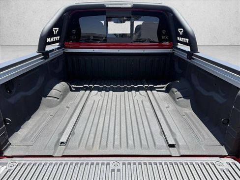 Used 2021 Nissan Titan PRO-4X w/ Pro-4x Convenience Package AWD/4WD image 18