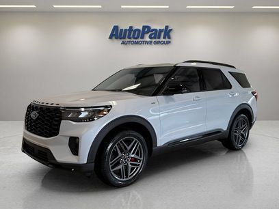 New 2026 Ford Explorer ST-Line w/ ST-Line Street Pack