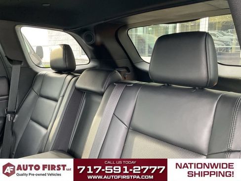 Used 2018 Jeep Grand Cherokee Overland AWD/4WD image 12