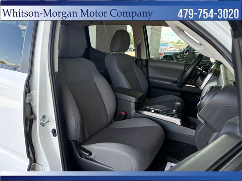 Used 2023 Toyota Tacoma SR5 AWD/4WD image 15