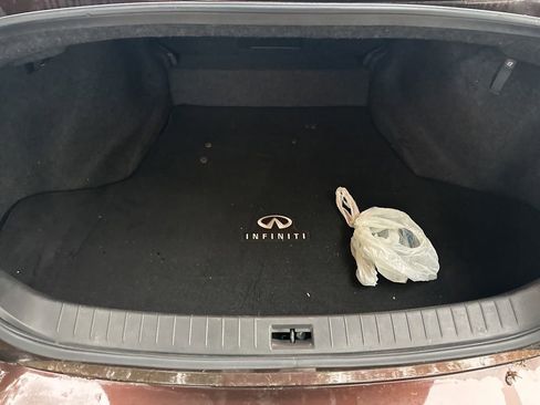 Used 2018 INFINITI Q50 Luxe w/ Essential Package (3.0T Luxe) AWD/4WD image 8