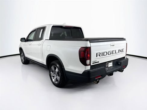 Used 2025 Honda Ridgeline RTL image 13