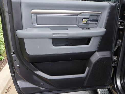 Used 2018 RAM 1500 Big Horn AWD/4WD image 12