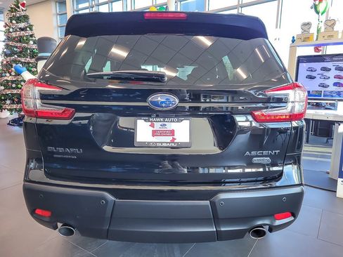 Certified 2025 Subaru Ascent Onyx Edition w/ Popular Package #2 image 5