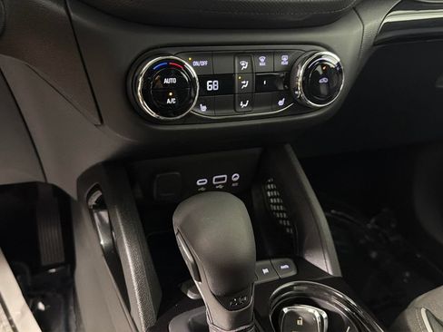 Used 2021 Chevrolet TrailBlazer LT w/ Convenience Package AWD/4WD image 23