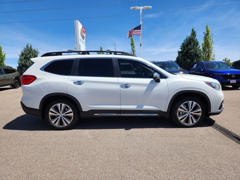 Used 2022 Subaru Ascent Touring w/ Popular Package #2A AWD/4WD image 2