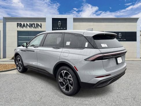 New 2026 Lincoln Nautilus Premier w/ Jet Appearance Package AWD/4WD image 5