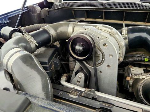 Used 2019 Chevrolet Silverado 1500 LTZ w/ LTZ Premium Package image 27