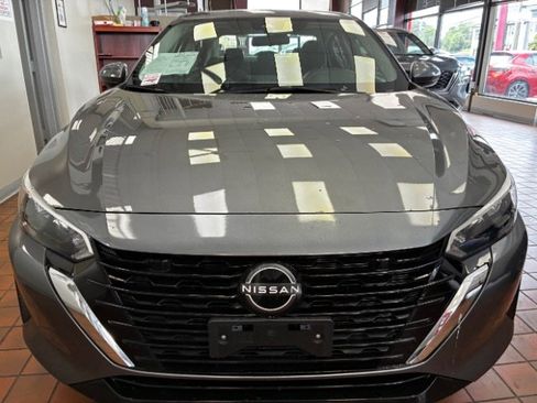 Used 2024 Nissan Sentra S FWD image 4