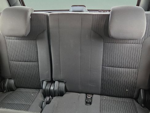 Used 2015 GMC Yukon SLE RWD image 11