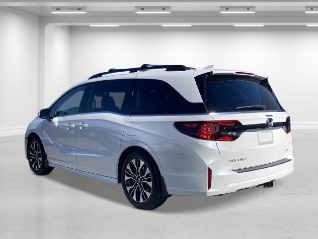 New 2027 Honda Odyssey Elite image 3