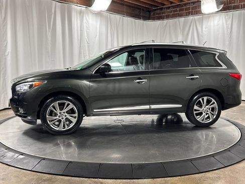 Used 2013 INFINITI JX35 AWD w/ Premium Pkg image 10