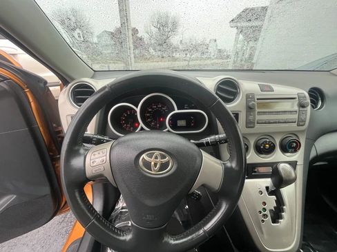 Used 2009 Toyota Matrix S image 11