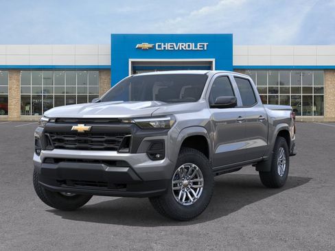 New 2026 Chevrolet Colorado LT w/ LT Convenience Package AWD/4WD image 6