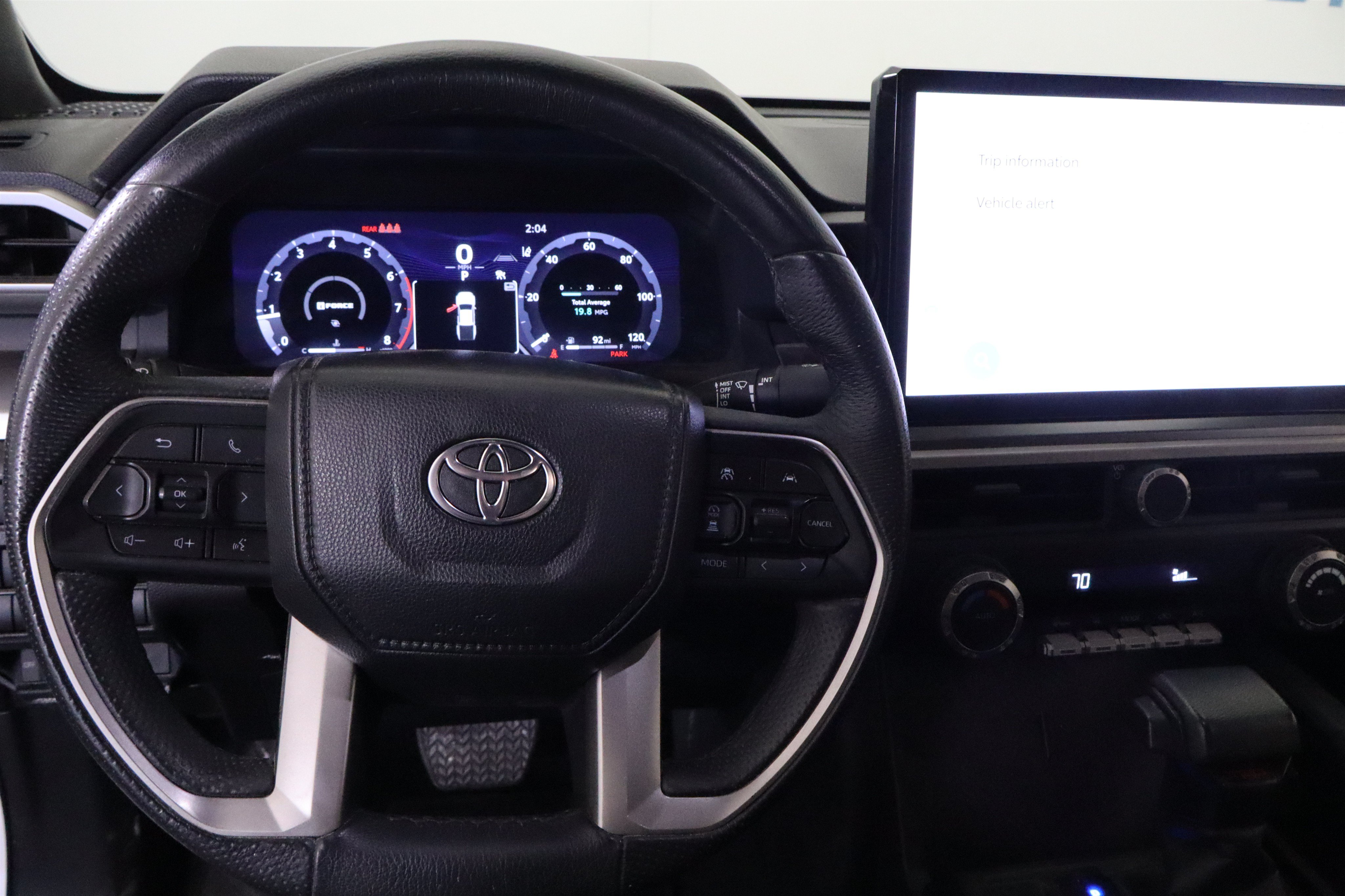 Used 2025 Toyota Tacoma TRD Off-Road AWD/4WD image 23