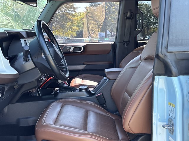Used 2023 Ford Bronco Heritage Edition AWD/4WD image 17