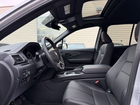 Used 2024 Honda Ridgeline TrailSport image 14