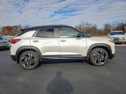 Used 2024 Chevrolet TrailBlazer RS w/ Convenience Package image 8