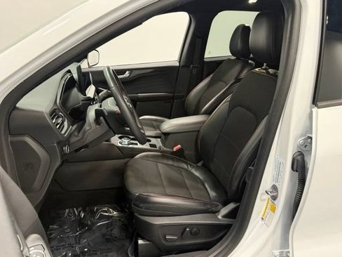 Certified 2023 Ford Escape ST-Line w/ Tech Pack #1 FWD image 14