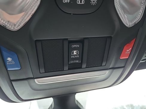 Used 2022 RAM 1500 Big Horn image 73