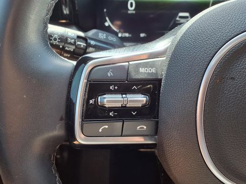 Certified 2023 Kia Sorento SX AWD/4WD image 20