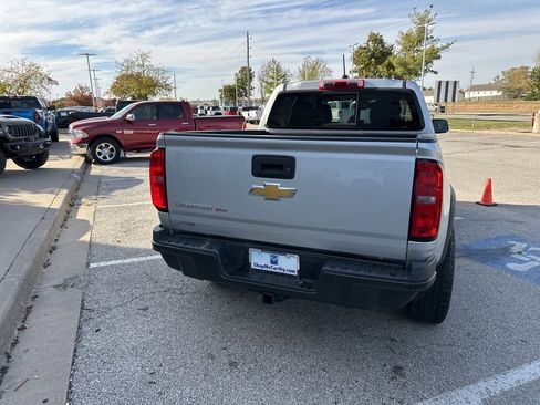 Used 2018 Chevrolet Colorado ZR2 image 27