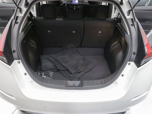 Used 2023 Nissan Leaf SV Plus image 18