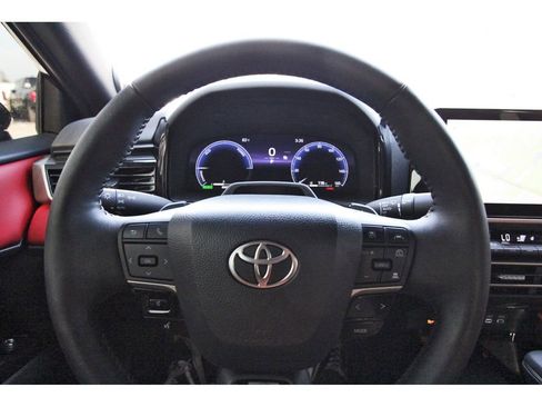 Used 2026 Toyota Camry XSE w/ Premium Plus Package image 17