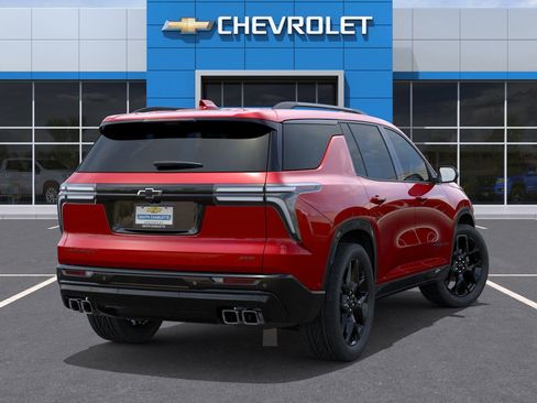 New 2026 Chevrolet Traverse RS w/ LPO, Floor Liner Package FWD image 28