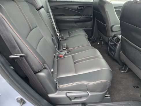 Certified 2022 Honda Passport TrailSport image 22