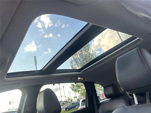 Used 2024 MAZDA CX-90 3.3 Turbo w/ Premium Package image 10